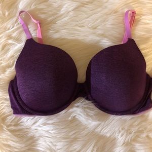 Victoria’s Secret body by Victoria bra